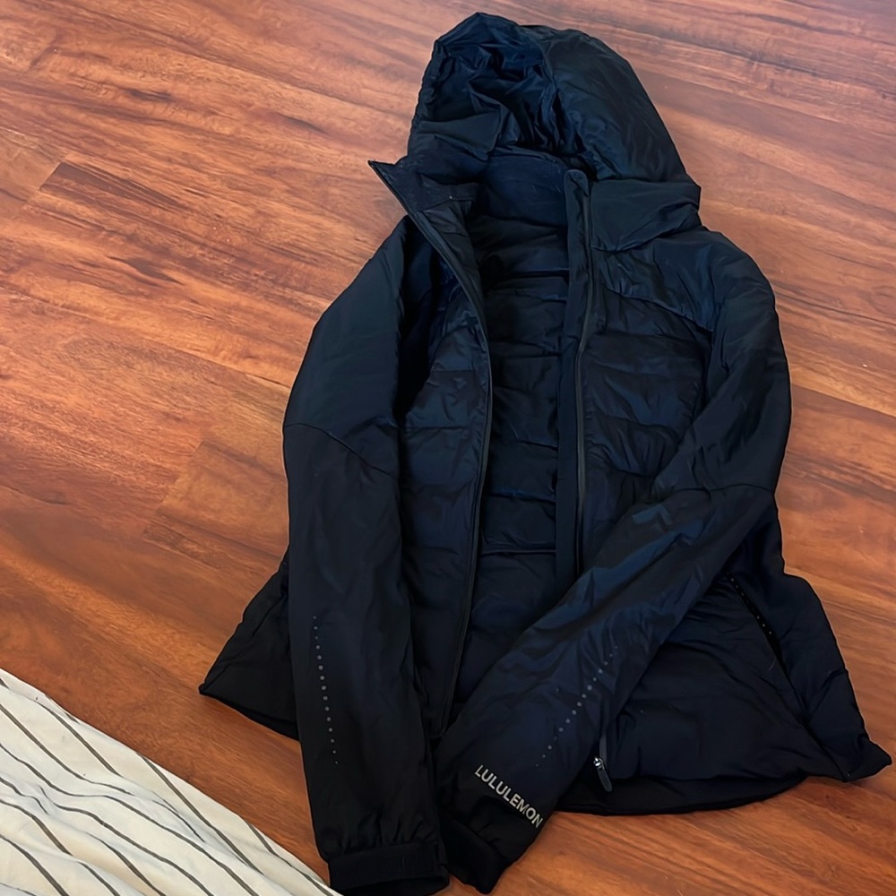 Lululemon down for it all hooded jacket in black